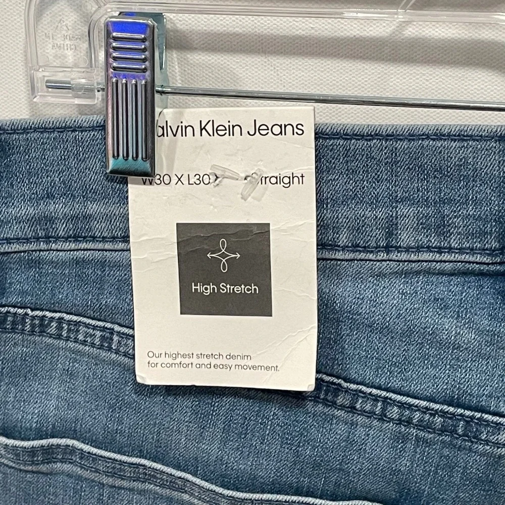 Calvin Klein Jeans Mens 30x30‎ Straight Medium Wash High Stretch Denim